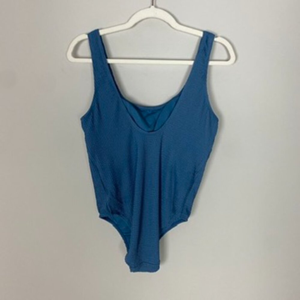Kindred Bravely Maternity Crinkle One Piece Swimsuit Womens Medium Blue Ribbed - Picture 3 of 9